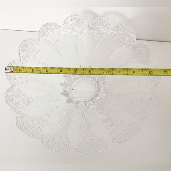 Vintage Lausitzer Germany Cristal Scalloped Bowl - 10.75” Diameter - Picture 3 of 6